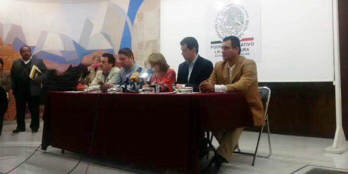 Diputados de oposición