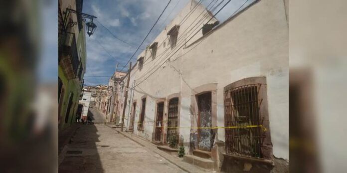 Vivienda a punto de derrumbarse