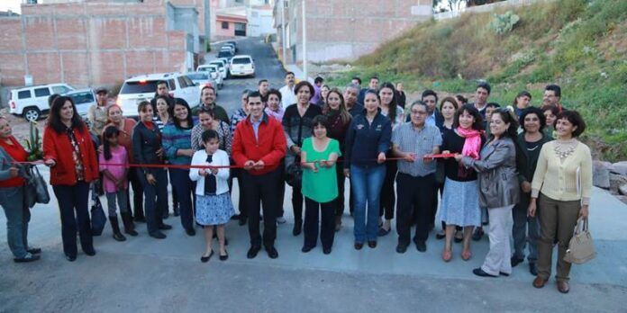 El alcalde Carlos Peña inauguró la rehabilitación. El alcalde Carlos Peña inauguró la rehabilitación.
