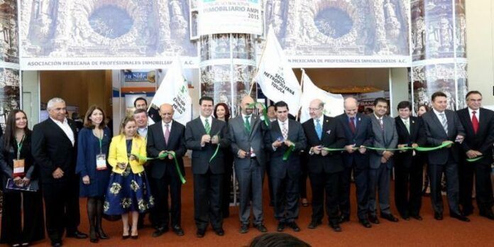 Miguel Alonso cortó el listón inaugural. Miguel Alonso cortó el listón inaugural.