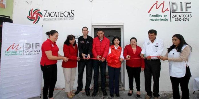 Lucía Alonso inaugura establecimiento Lucía Alonso inaugura establecimiento