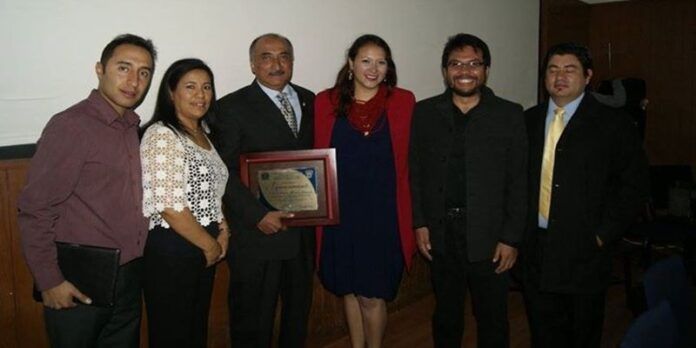 Fue en honor al docente Antonio Martínez Palomino.