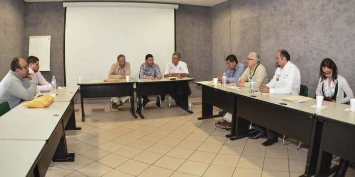 Se reúnen representantes de 3 municipios Se reúnen representantes de 3 municipios