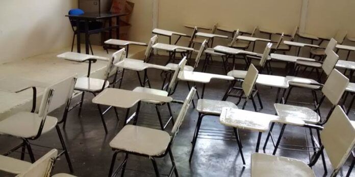 Las aulas estuvieron vacías Las aulas estuvieron vacías
