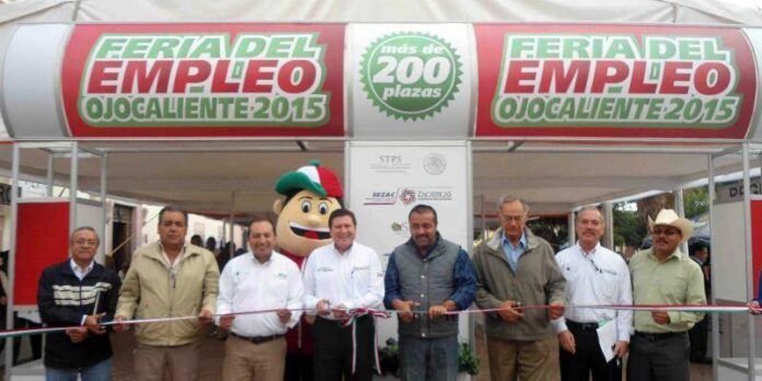 Autoridades inauguran el evento Autoridades inauguran el evento