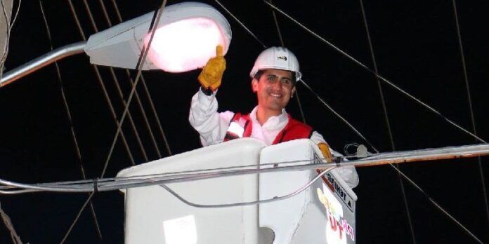 Carlos Peña Badillo arrancó el programa Carlos Peña Badillo arrancó el programa