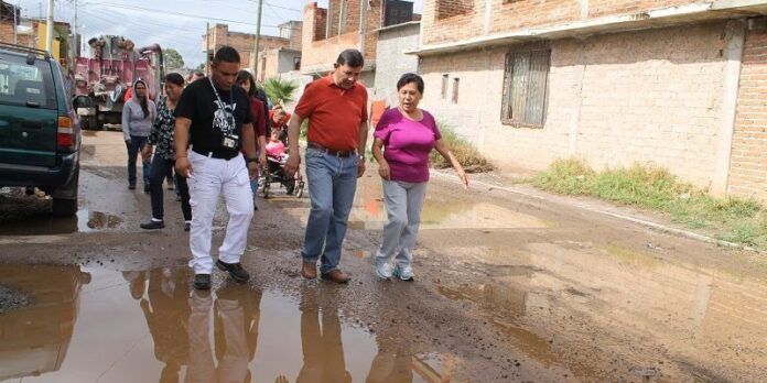 Visita de funcionarios municipales