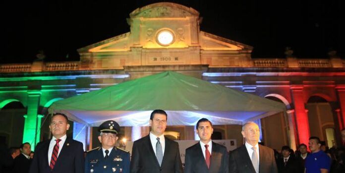 Goberbador y alcalde encabezan el evento