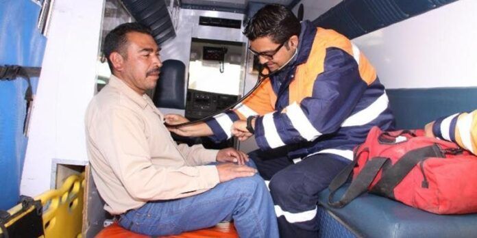 Participaron 12 médicos para dar atención. Participaron 12 médicos para dar atención.