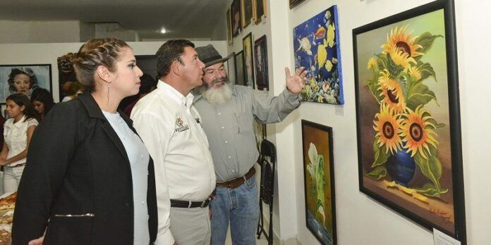 Gilberto Dévora inauguró la exposición Gilberto Dévora inauguró la exposición