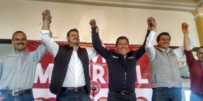Anuncian adhesión en rueda de prensa Anuncian adhesión en rueda de prensa