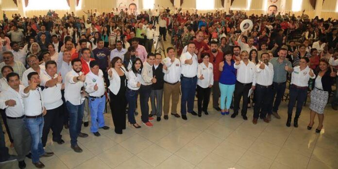 Alejandro Tello estuvo en Fresnillo. Alejandro Tello estuvo en Fresnillo.