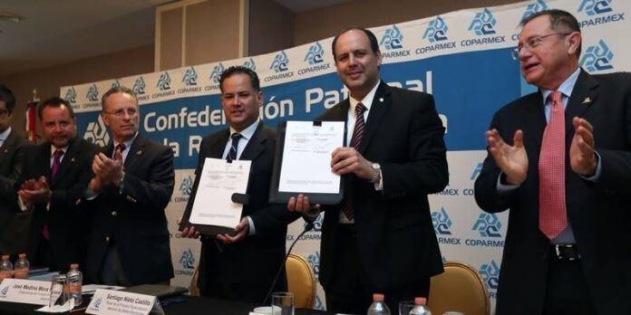 Los titulares firmaron el acuerdo. Los titulares firmaron el acuerdo.