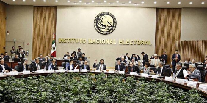 Aprobado por unanimidad por los consejeros electorales. Aprobado por unanimidad por los consejeros electorales.