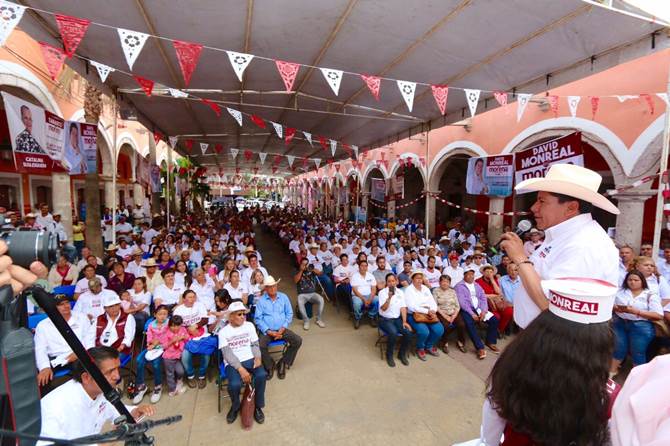 monreal-obrador.jpg