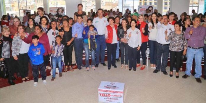 Se reúne con activistas y promotores del voto Se reúne con activistas y promotores del voto
