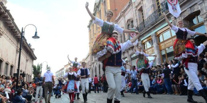 Grupos se presentan en Zacatecas Grupos se presentan en Zacatecas