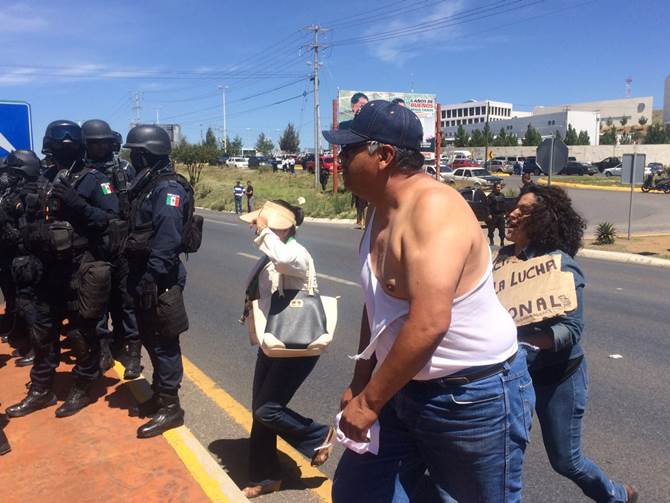 maestros-protesta-2.jpg