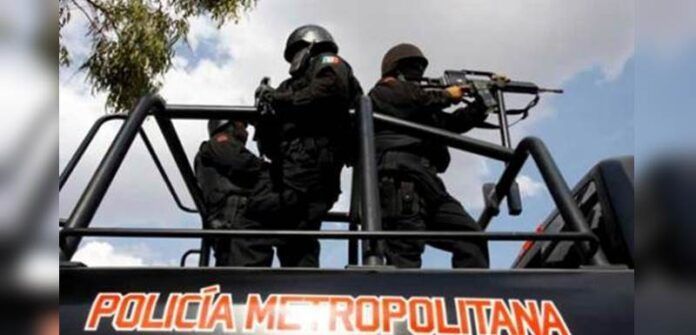 Policías metropolitanos