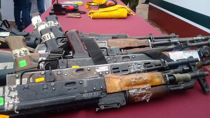 destruccion-armas-2.jpg