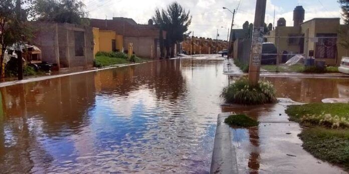 Inundación en Villas de Guadalupe Inundación en Villas de Guadalupe