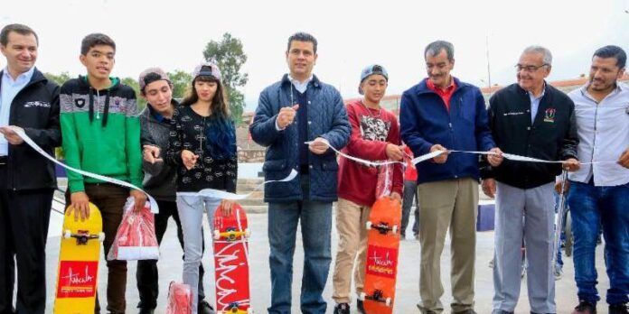 Entregan equipo a representantes de Zacatecas Entregan equipo a representantes de Zacatecas
