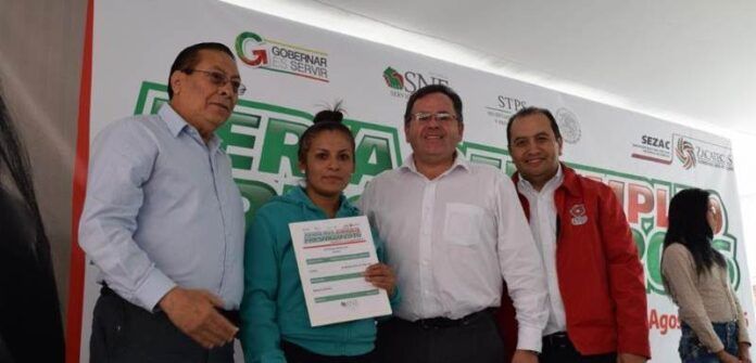 Entregan incentivos