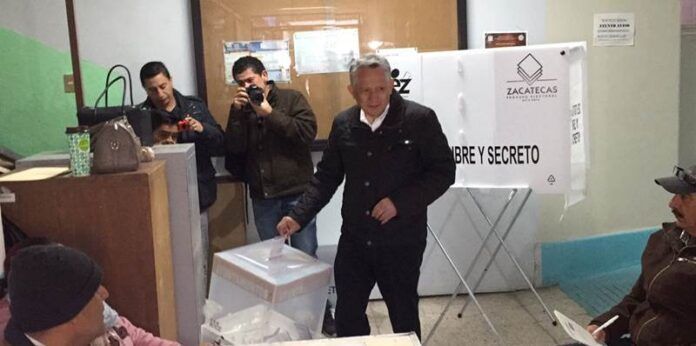 Invita a acudir a las urnas Invita a acudir a las urnas