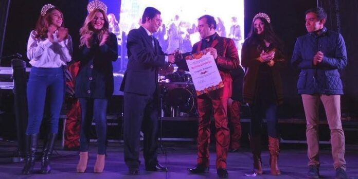 Tony Meléndez recibió el reconocimiento Tony Meléndez recibió el reconocimiento