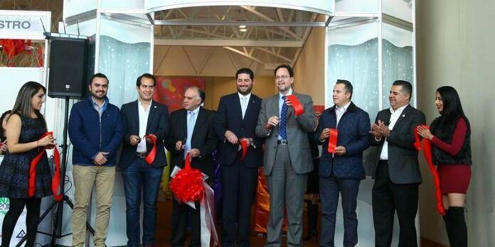 Inauguran evento en Palacio de Convenciones Inauguran evento en Palacio de Convenciones