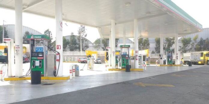 Algunas gasolineras están cerradas Algunas gasolineras están cerradas