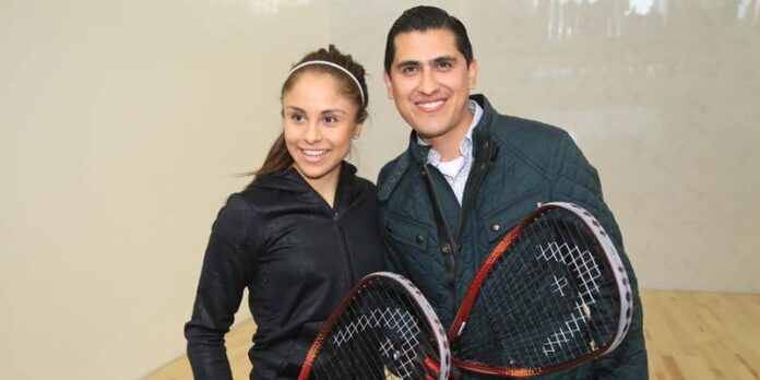 La campeona con el alcalde de Zacatecas
