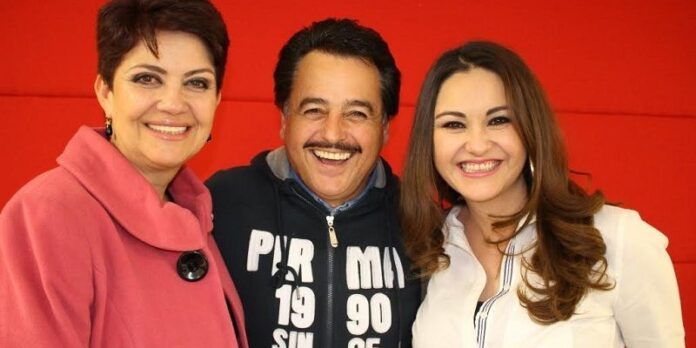 Magdalena Núñez, Alfredo Femat y Geovanna Bañuelos Magdalena Núñez, Alfredo Femat y Geovanna Bañuelos