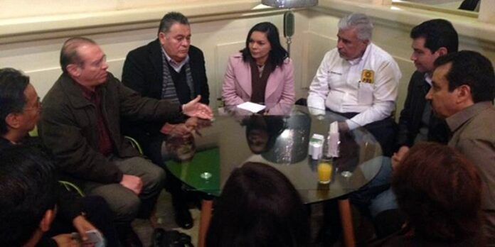 Reunión de aspirantes con dirigencia Reunión de aspirantes con dirigencia