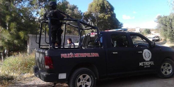 Acudieron elementos de la Policía Metropolitana. Acudieron elementos de la Policía Metropolitana.