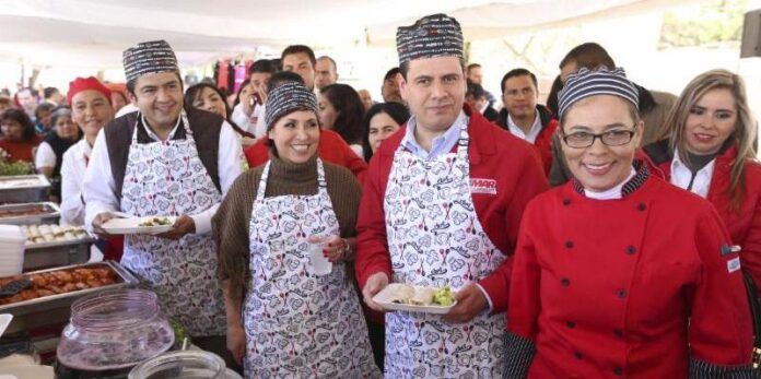 Gobernador, alcalde y titular de Sedatu Gobernador, alcalde y titular de Sedatu