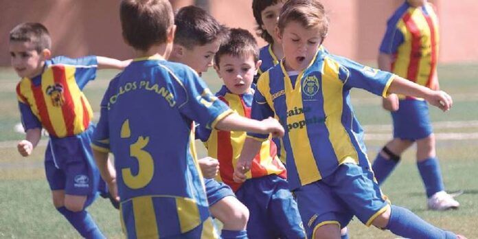 Podrán inscribirse niños a partir de 6 años de edad. Podrán inscribirse niños a partir de 6 años de edad.