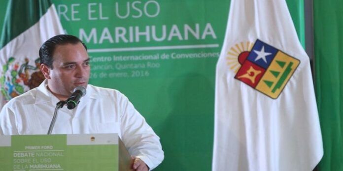 Roberto Borge, gobernador de Quintana Roo. Roberto Borge, gobernador de Quintana Roo.