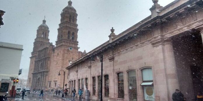 La temperatura seguirá bajando. La temperatura seguirá bajando.