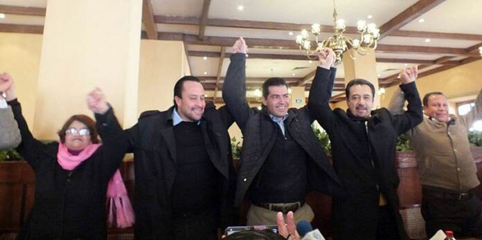 Ofrecen rueda de prensa Ofrecen rueda de prensa