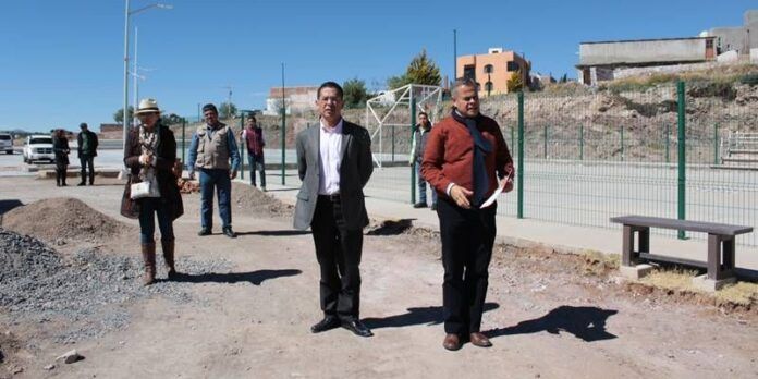 Alfredo Salazar recorrió la obra. Alfredo Salazar recorrió la obra.