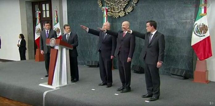 Rinden protesta nuevos titulares Rinden protesta nuevos titulares