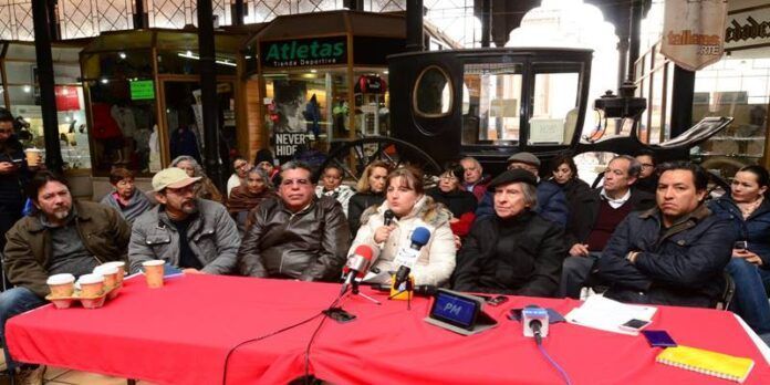 Locatarios exigen respeto a sus derechos. Locatarios exigen respeto a sus derechos.