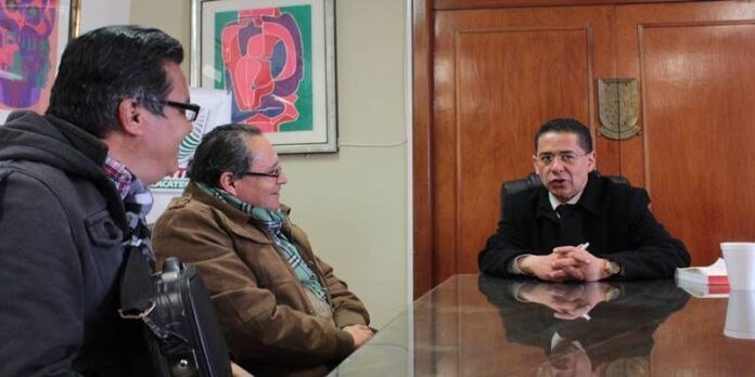Alfredo Salazar en audiencia pública. Alfredo Salazar en audiencia pública.