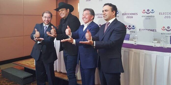 Marco Flores fue presentado oficialmente. Marco Flores fue presentado oficialmente.