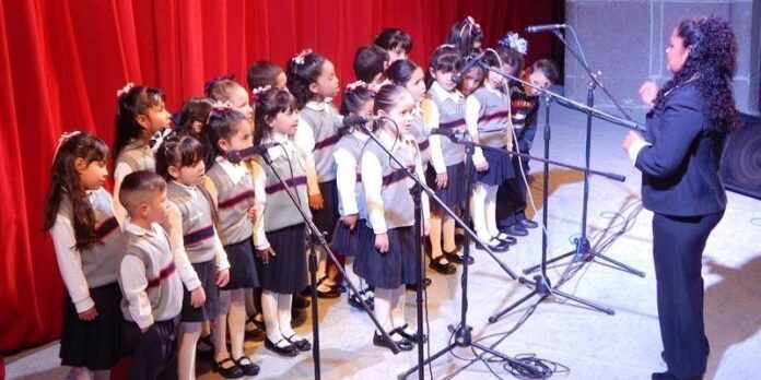 Grupo coral de preescolar Grupo coral de preescolar