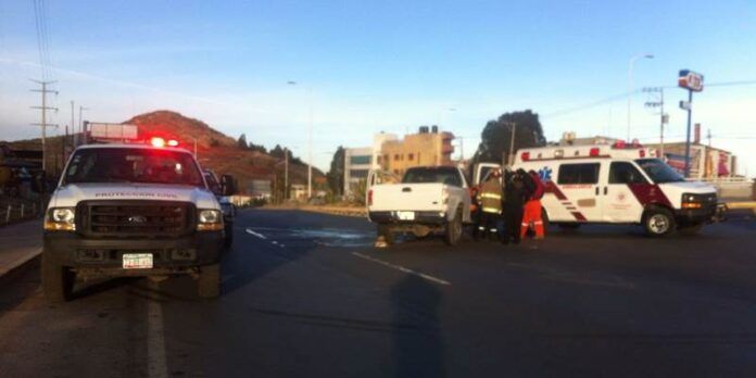 Ambulancia acude por los lesionados Ambulancia acude por los lesionados