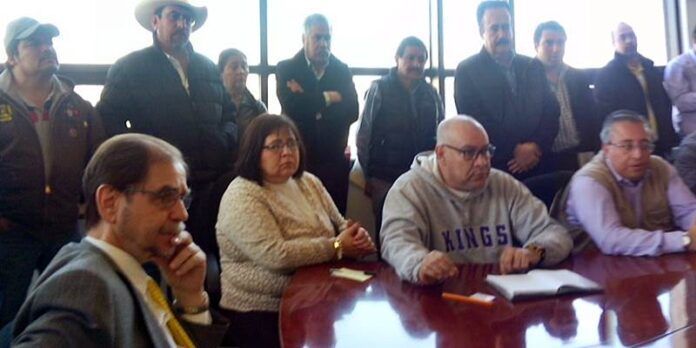 Acuden a PRD nacional