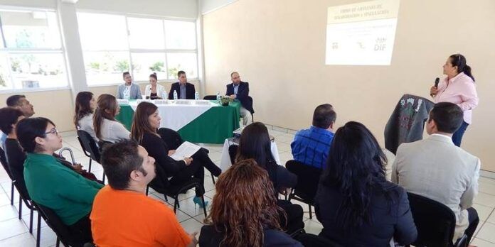 Firman convenio de colaboración Firman convenio de colaboración