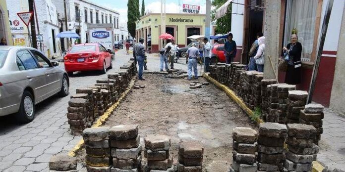 Gestionan recursos para ampliar metas